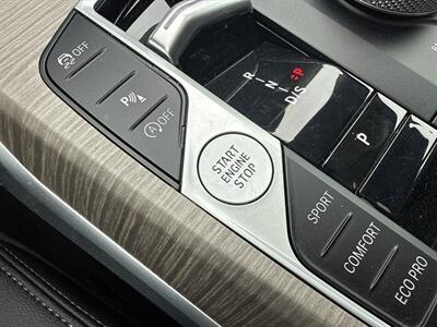 2025 BMW 330i   - Photo 35 - Dallas, TX 75252