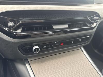 2025 BMW 330i   - Photo 36 - Dallas, TX 75252