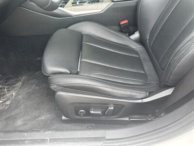 2025 BMW 330i   - Photo 18 - Dallas, TX 75252