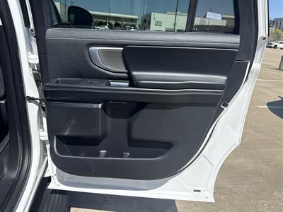 2025 Ford Expedition MAX Platinum   - Photo 13 - Dallas, TX 75252