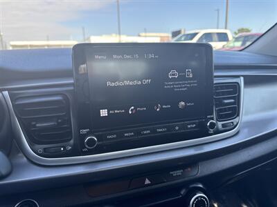 2023 Kia Rio LX   - Photo 26 - Dallas, TX 75252