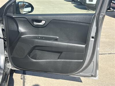 2023 Kia Rio LX   - Photo 13 - Dallas, TX 75252