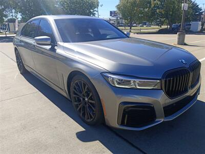 2022 BMW 740i   - Photo 9 - Dallas, TX 75252