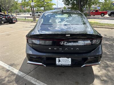 2025 Hyundai SONATA SEL   - Photo 6 - Dallas, TX 75252