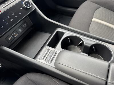 2025 Hyundai SONATA SEL   - Photo 29 - Dallas, TX 75252