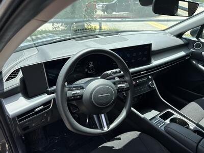 2025 Hyundai SONATA SEL   - Photo 18 - Dallas, TX 75252
