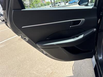 2025 Hyundai SONATA SEL   - Photo 11 - Dallas, TX 75252