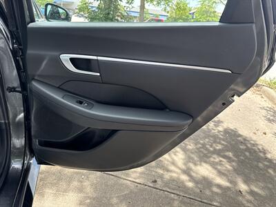 2025 Hyundai SONATA SEL   - Photo 12 - Dallas, TX 75252