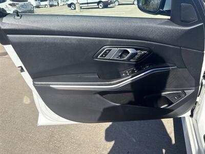 2022 BMW 330i - Photo 10 - Dallas, TX 75252