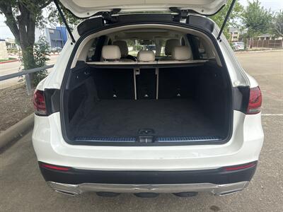 2021 Mercedes-Benz GLC GLC 300   - Photo 16 - Dallas, TX 75252