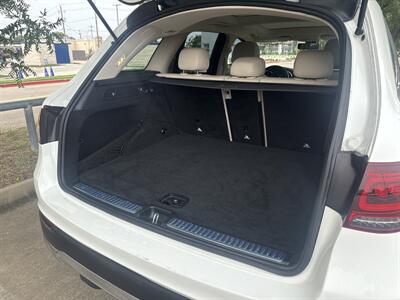 2021 Mercedes-Benz GLC GLC 300   - Photo 17 - Dallas, TX 75252