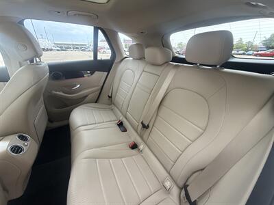 2021 Mercedes-Benz GLC GLC 300   - Photo 32 - Dallas, TX 75252