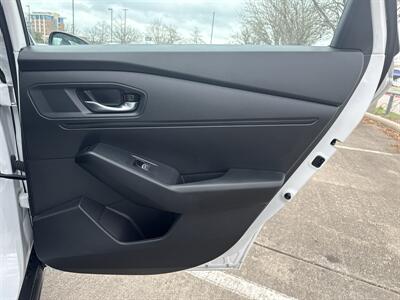 2024 Honda Accord Hybrid Sport   - Photo 13 - Dallas, TX 75252