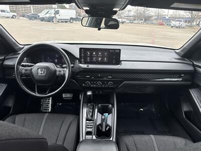 2024 Honda Accord Hybrid Sport   - Photo 20 - Dallas, TX 75252