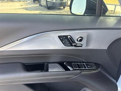 2024 Cadillac LYRIQ Tech  1 - Photo 11 - Dallas, TX 75252