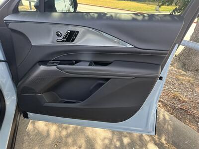 2024 Cadillac LYRIQ Tech  1 - Photo 14 - Dallas, TX 75252