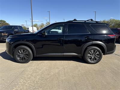 2022 Nissan Pathfinder SV   - Photo 4 - Dallas, TX 75252