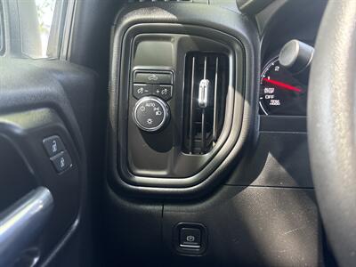 2022 Chevrolet Silverado 1500 Limited Custom   - Photo 26 - Dallas, TX 75252
