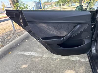 2023 Tesla Model 3   - Photo 11 - Dallas, TX 75252