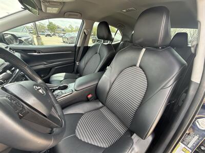 2022 Toyota Camry SE   - Photo 30 - Dallas, TX 75252