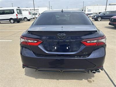 2022 Toyota Camry SE   - Photo 6 - Dallas, TX 75252