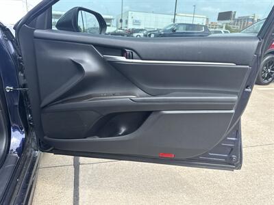 2022 Toyota Camry SE   - Photo 12 - Dallas, TX 75252