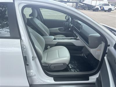 2024 Hyundai IONIQ 6 SEL   - Photo 20 - Dallas, TX 75252