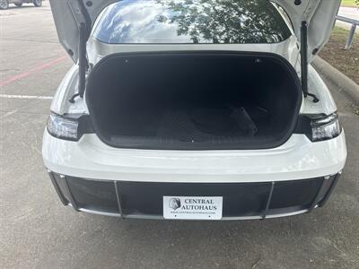 2024 Hyundai IONIQ 6 SEL   - Photo 17 - Dallas, TX 75252