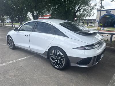 2024 Hyundai IONIQ 6 SEL   - Photo 5 - Dallas, TX 75252