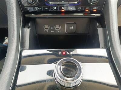 2023 Jeep Grand Cherokee Limited   - Photo 27 - Dallas, TX 75252