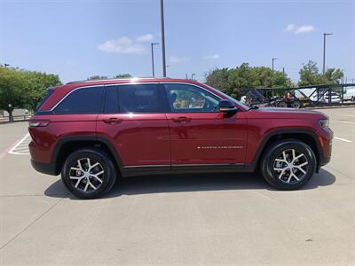 2023 Jeep Grand Cherokee Limited   - Photo 8 - Dallas, TX 75252