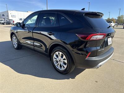 2025 Ford Escape Active - Photo 5 - Dallas, TX 75252