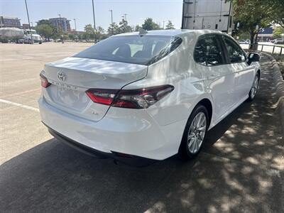 2025 Toyota Camry SE   - Photo 7 - Dallas, TX 75252