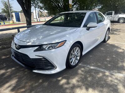 2025 Toyota Camry SE   - Photo 3 - Dallas, TX 75252