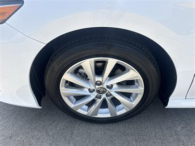 2025 Toyota Camry SE   - Photo 33 - Dallas, TX 75252