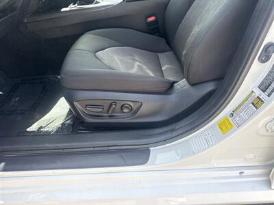 2025 Toyota Camry SE   - Photo 17 - Dallas, TX 75252