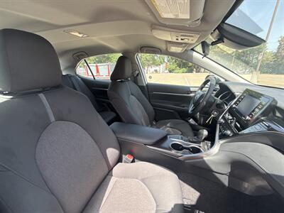 2025 Toyota Camry SE   - Photo 31 - Dallas, TX 75252