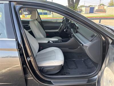 2025 Hyundai SONATA SEL   - Photo 18 - Dallas, TX 75252
