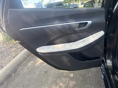2025 Hyundai SONATA SEL   - Photo 11 - Dallas, TX 75252