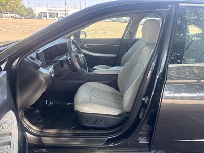 2025 Hyundai SONATA SEL   - Photo 16 - Dallas, TX 75252