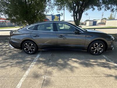 2025 Hyundai SONATA SEL   - Photo 8 - Dallas, TX 75252