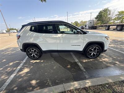 2026 Jeep Compass Limited   - Photo 8 - Dallas, TX 75252
