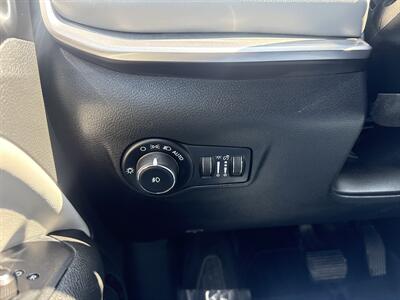 2026 Jeep Compass Limited   - Photo 30 - Dallas, TX 75252