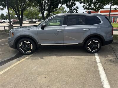 2025 Kia Telluride S   - Photo 4 - Dallas, TX 75252
