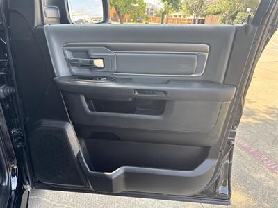 2024 RAM 1500 Classic SLT   - Photo 14 - Dallas, TX 75252