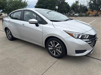 2023 Nissan Versa SV   - Photo 9 - Dallas, TX 75252