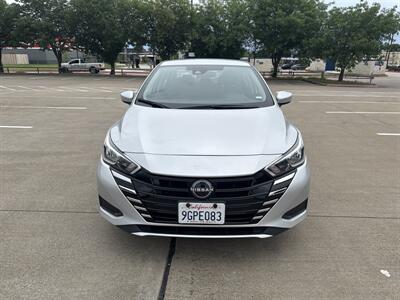 2023 Nissan Versa SV   - Photo 2 - Dallas, TX 75252