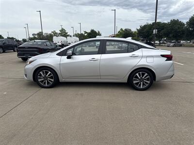 2023 Nissan Versa SV   - Photo 4 - Dallas, TX 75252