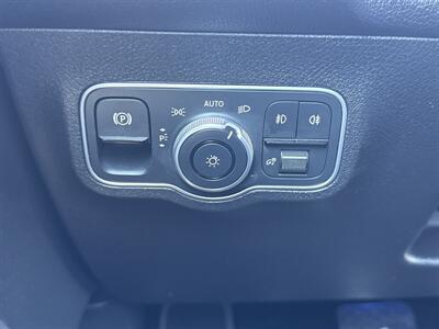 2025 Mercedes-Benz GLB GLB 250 - Photo 33 - Dallas, TX 75252