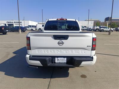 2022 Nissan Frontier SV   - Photo 6 - Dallas, TX 75252